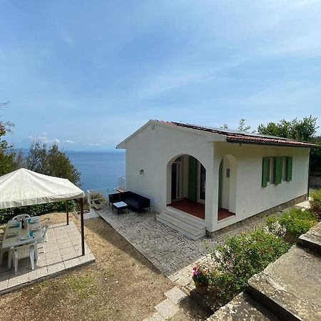 Villa Porticciolo - Argonautivacanze Rio Marina Exteriör bild