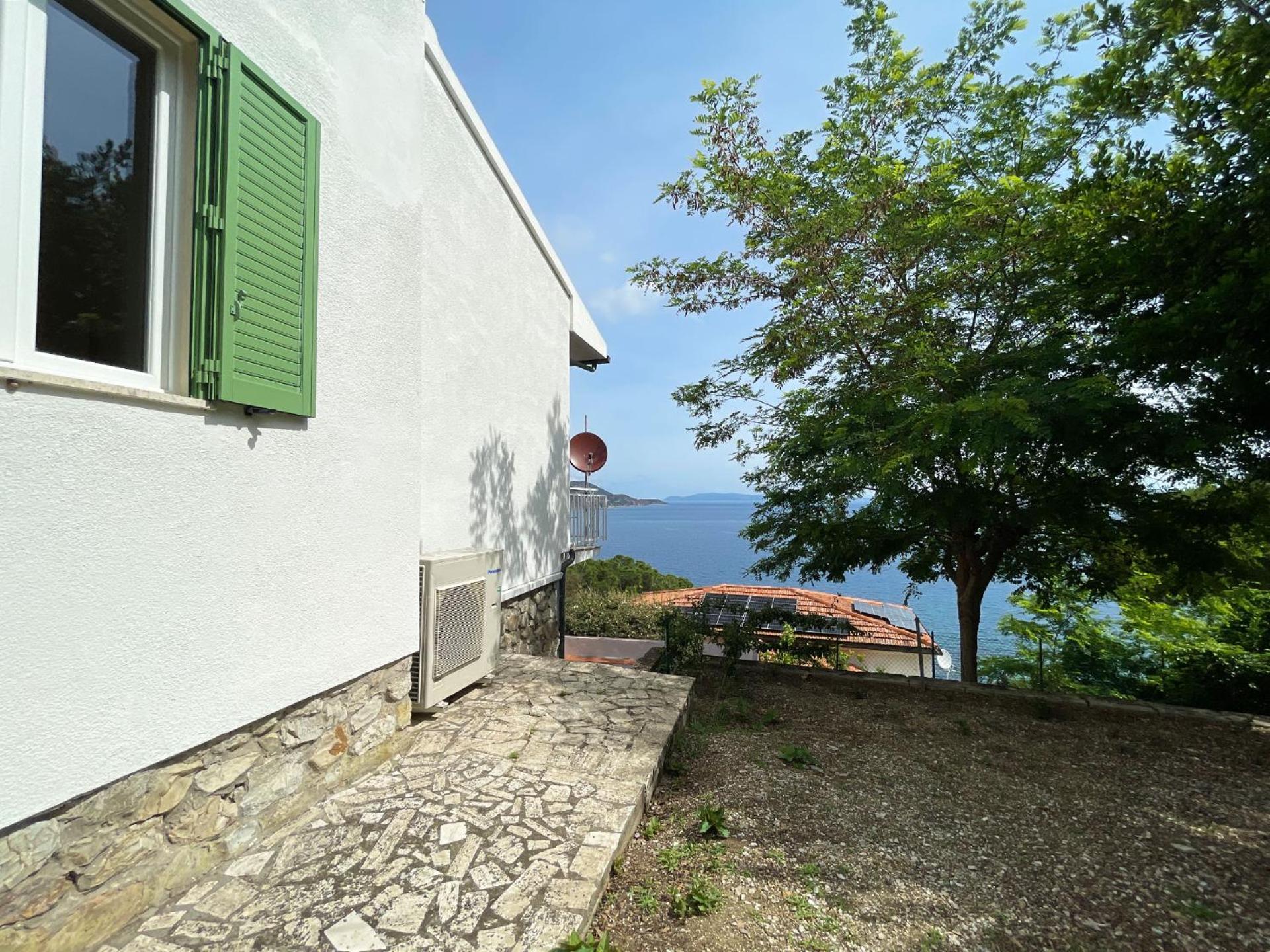 Villa Porticciolo - Argonautivacanze Rio Marina Exteriör bild