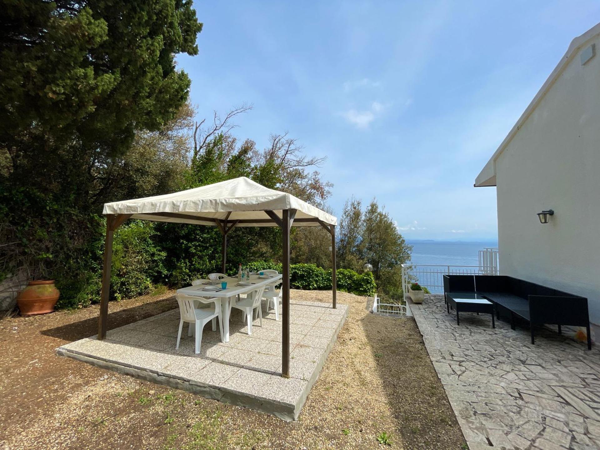 Villa Porticciolo - Argonautivacanze Rio Marina Exteriör bild