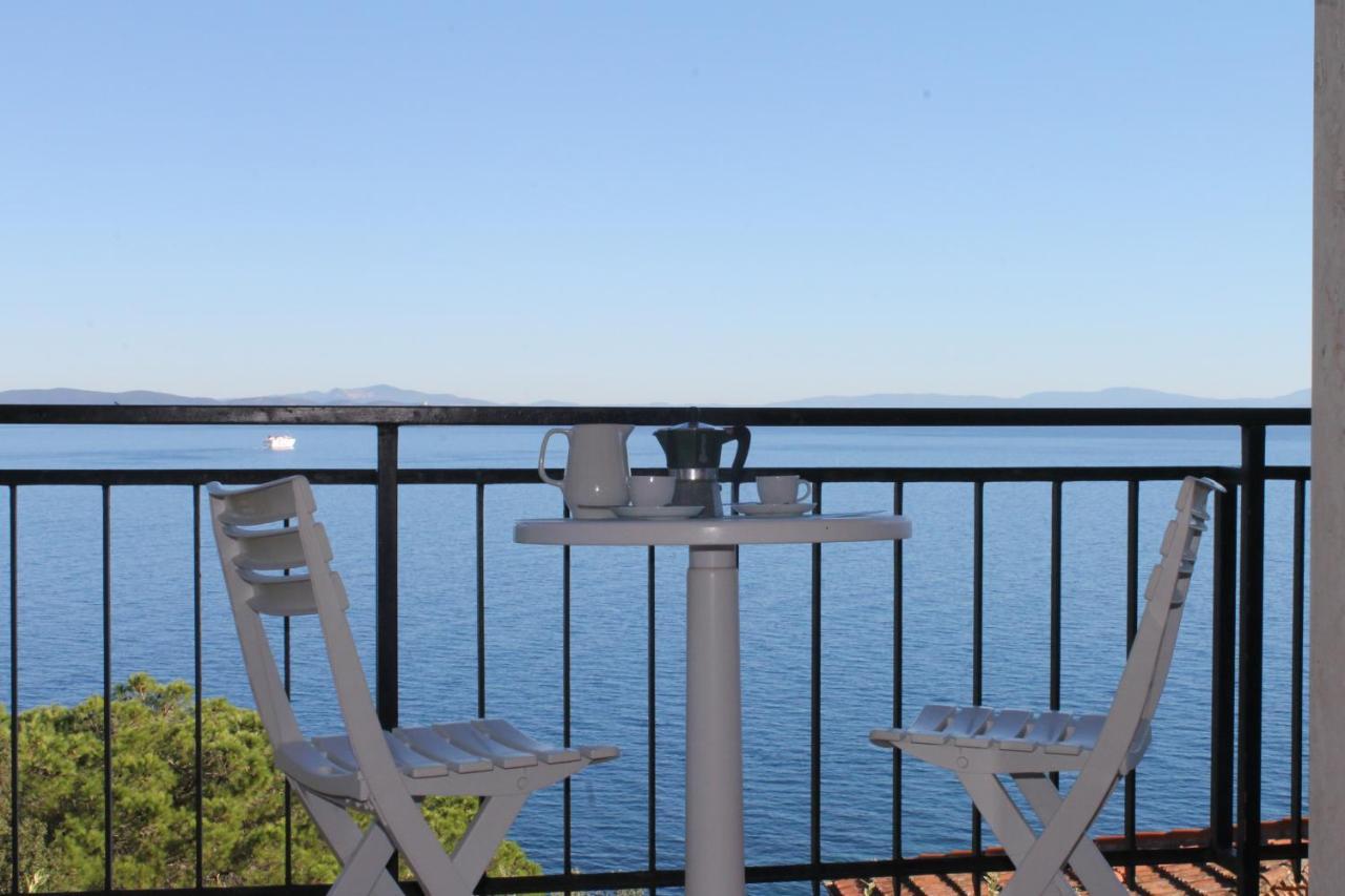 Villa Porticciolo - Argonautivacanze Rio Marina Exteriör bild